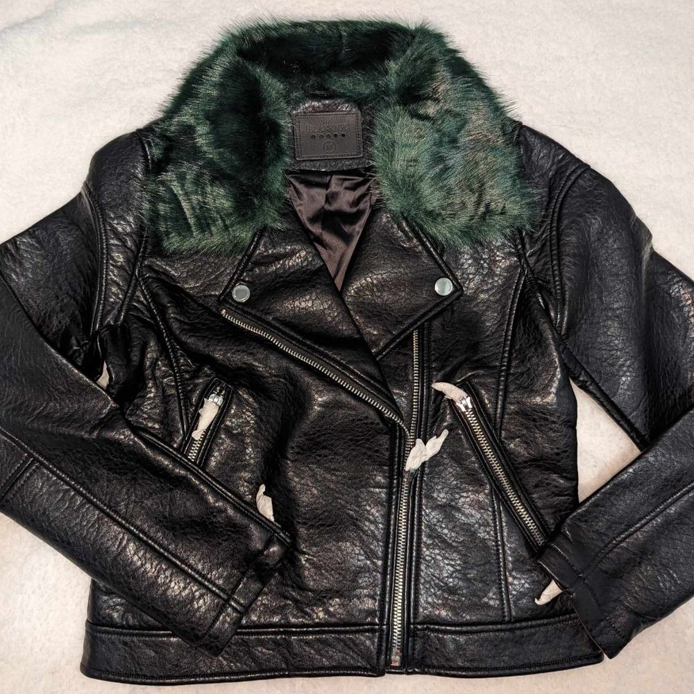 NEW BLANK NYC FAUX LEATHER MEDIUM JACKET BLACK